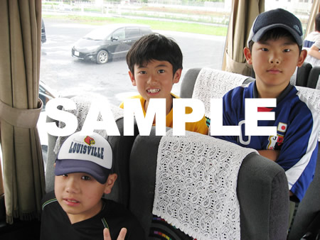 �z�[���[�o�X04